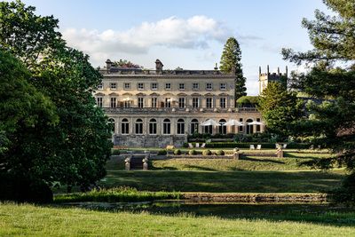 HIP Hotels tweet media