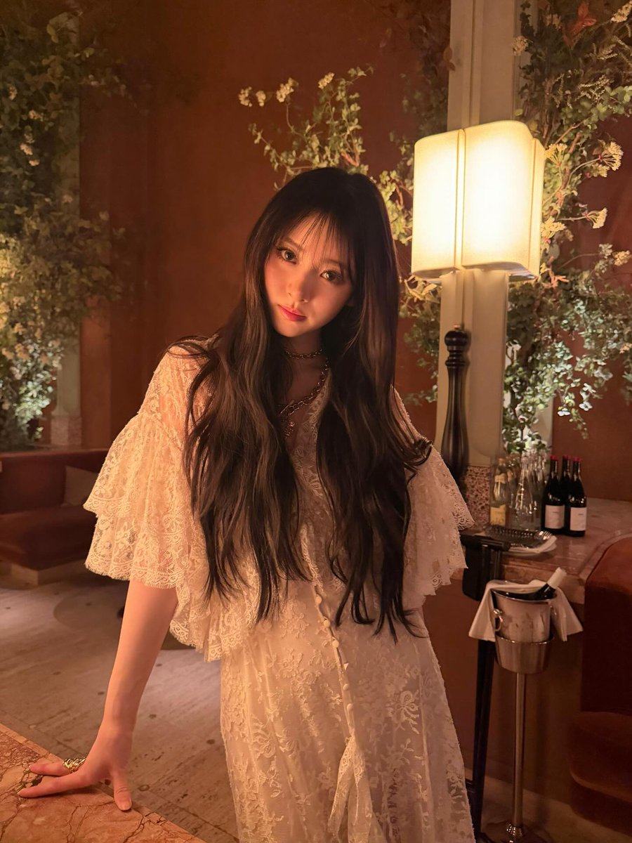 ANNA INSTAGRAM UPDATE