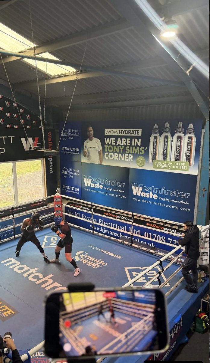 Dean Sutherland tweet media