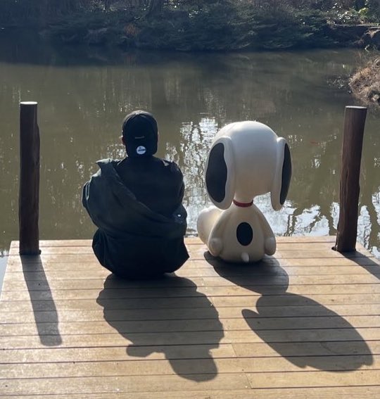 him and the random animal statues 😭