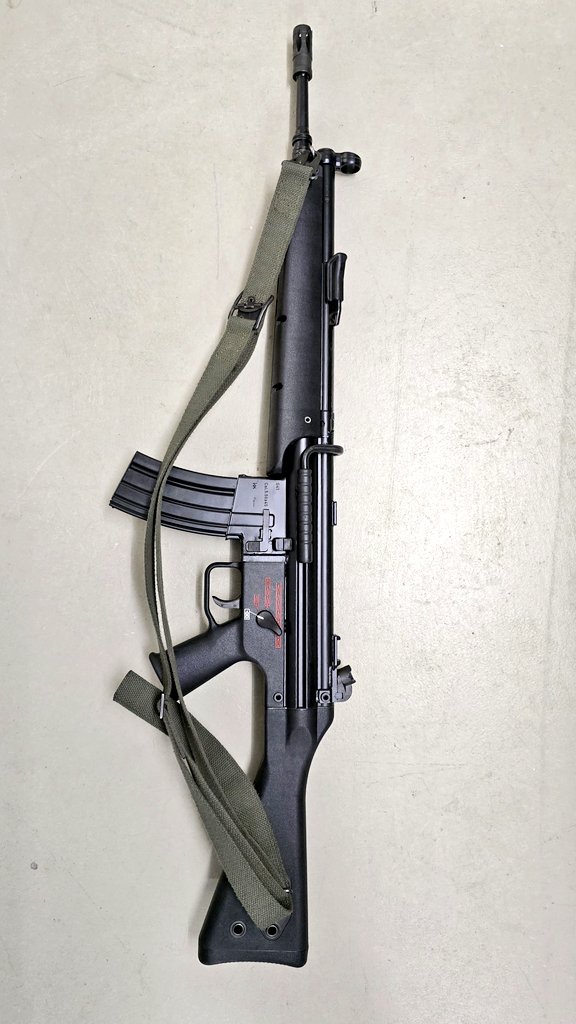 Helvetic Arms Switzerland tweet media