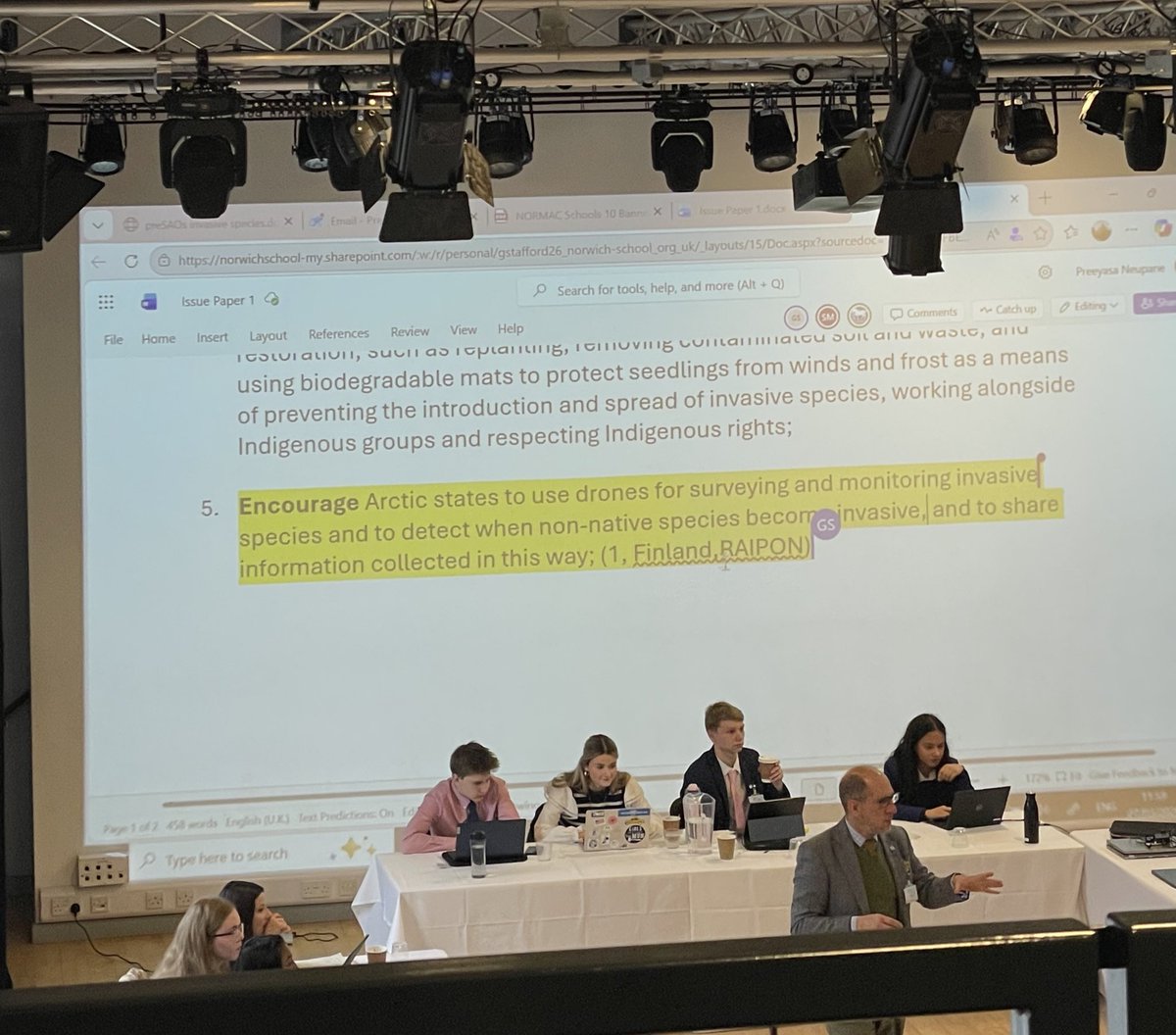 IHS MUN-MAC tweet media