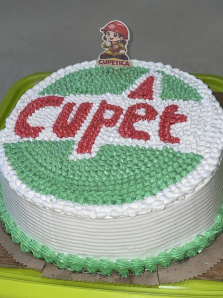 🌻Celebran las mujeres de la Base Terminal Marítima de Nuevitas el 8 de marzo, Día dedicado a las féminas del mundo.🌼
Mujeres con un alto sentido de responsabilidad y amor por nuestro sector.🌷  ¡Muchas Felicidades!

#PetrolerosPorCuba 
#Camagüey 
#Cuba
#ENCC