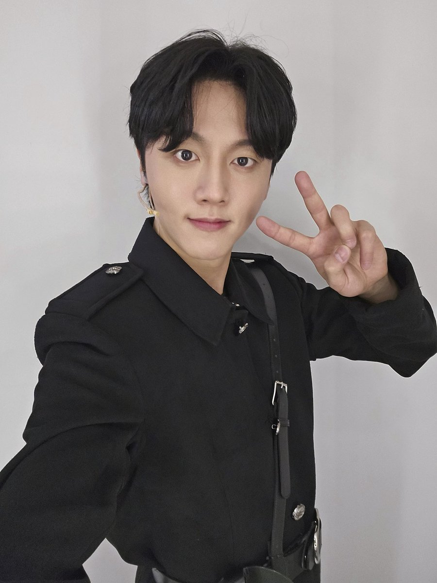 빈해랑과 함께하는 3월 되세요🫡

#SF9 #YOUNGBIN
