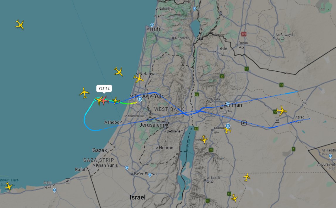 futuristicoffs's tweet photo. 7 tankers in tel aviv right now https://t.co/9nBNB8CtzU