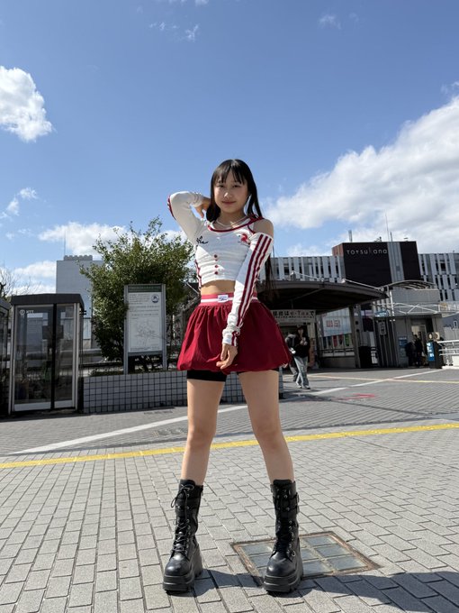 NananeのTwitter画像30