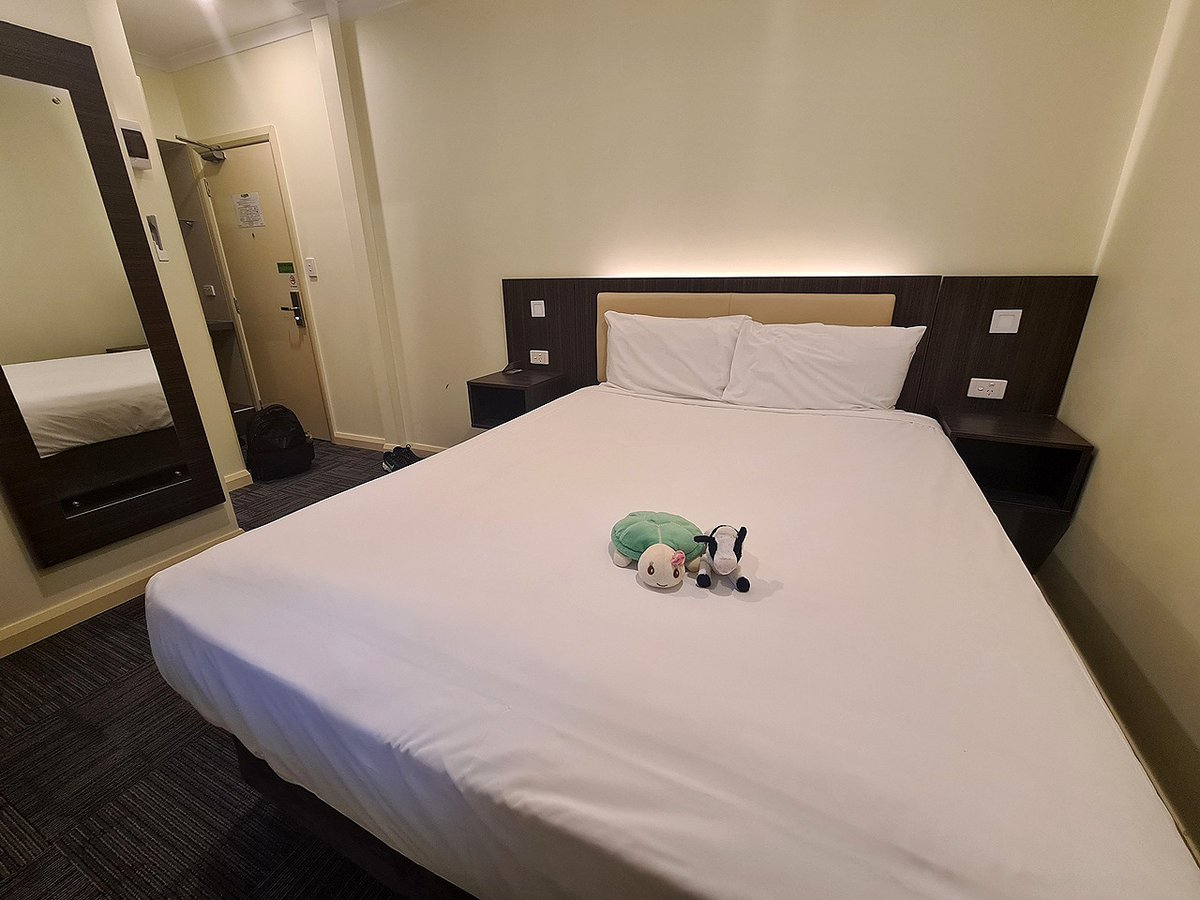cliff_89's tweet photo. BLOG LINK: https://t.co/9IFkV9Kx8B

#IbisStyles Kingsgate in #Melbourne, #Australia is conveniently located in the #CBD!

#Accor #Ibis #hotel #breakfast #journey #holiday #vacation #wanderlust #trip #travel #blog #travelblog #travelblogger https://t.co/ip25rDU7Kv