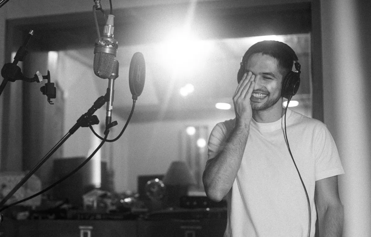 "Eu sou colecionador de vinil e pesquisador e amo música nesse lugar, mas também profissionalmente assim. Acho que, ao longo desse tempo todo, eu sempre tive vontade, em algum momento, de fazer um projeto meu."
cnnbrasil.com.br/entretenimento…