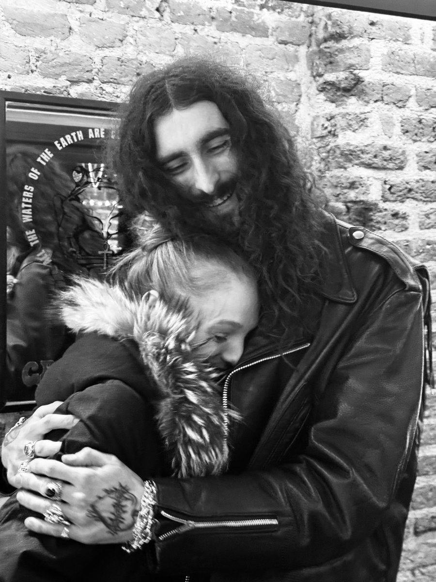 Eliza Crichton-Stuart tweet media