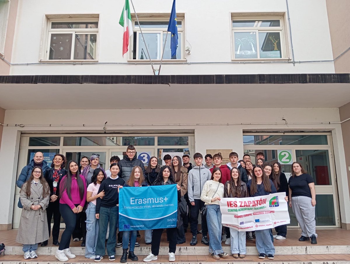 IES Zapatón tweet media