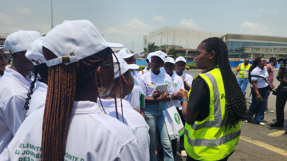 Plan International Togo tweet media