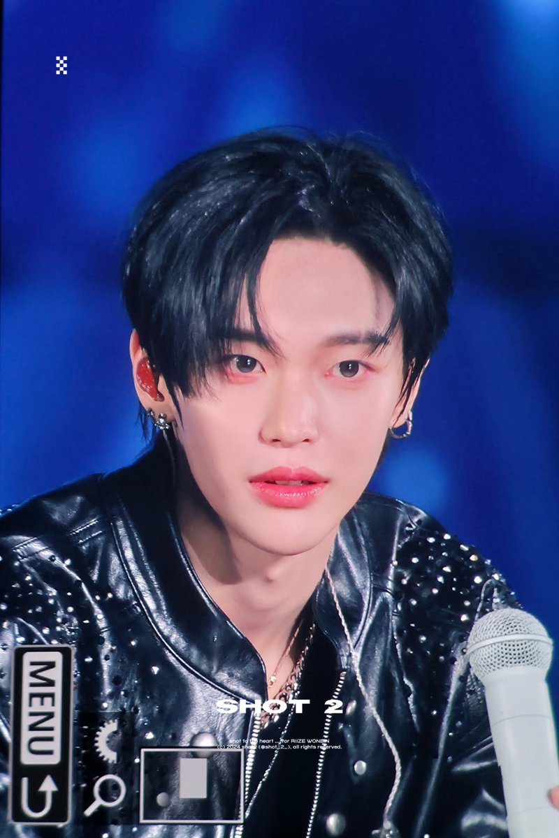 𝘚𝘩𝘰𝘵 2 tweet media