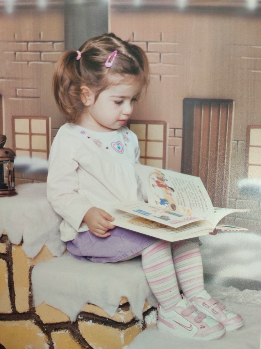 CHRISTINA VONIATIS tweet media