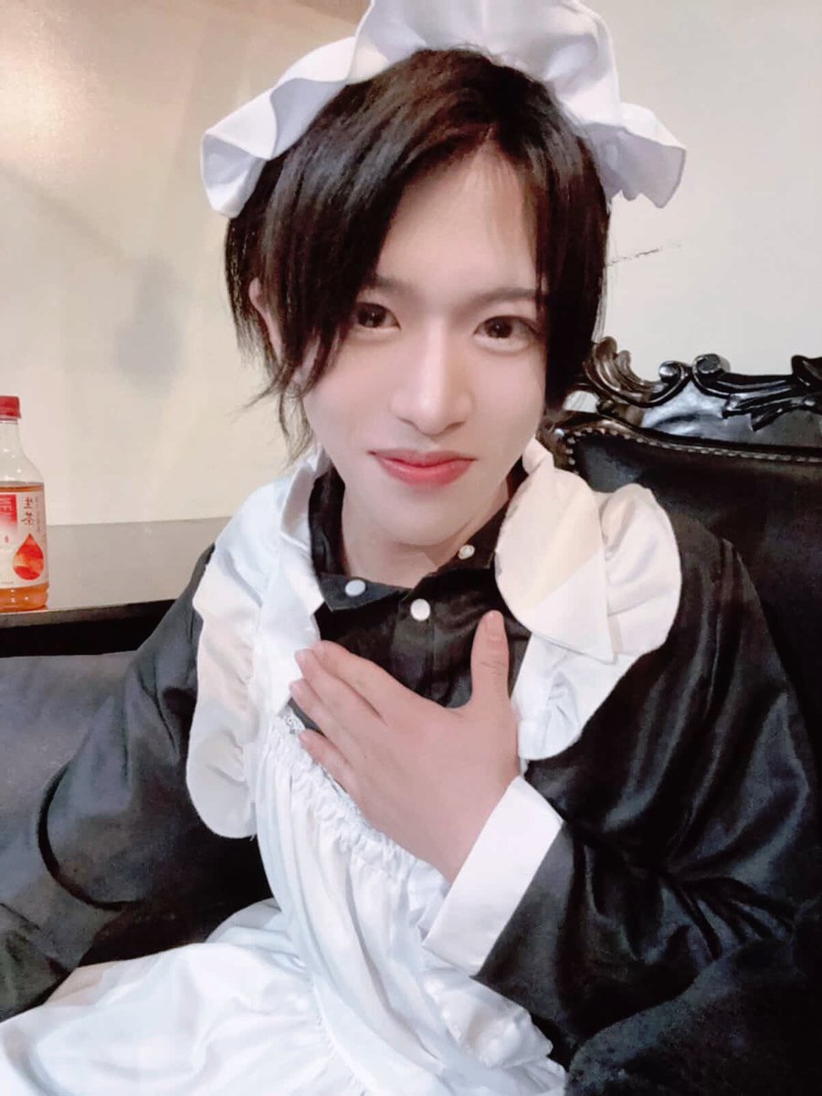 Akito__LT's tweet photo. メイドイベント
ご奉仕ご奉仕ご奉仕
 #メン地下 #メイド #閲覧注意 #見てられない https://t.co/vxS0qmE56U