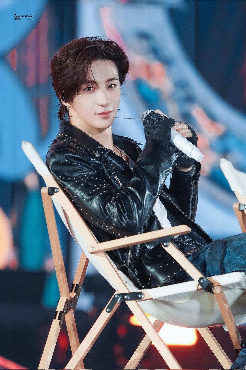 Our #ANTON was shining so bright for ENCORE IN SEOUL 🧡 he deserves all the love 🫶🏻

​repeat after me:

​ANTON THANK YOU FOR YOUR HARD WORK
ANTON YOU DID AMAZING
ANTON STAGE GENIUS
ANTON HONEY VOICE
ANTON WE WILL ALWAYS BE BY YOUR SIDE

​#RIIZE #ANTON #라이즈 #앤톤 #アントン