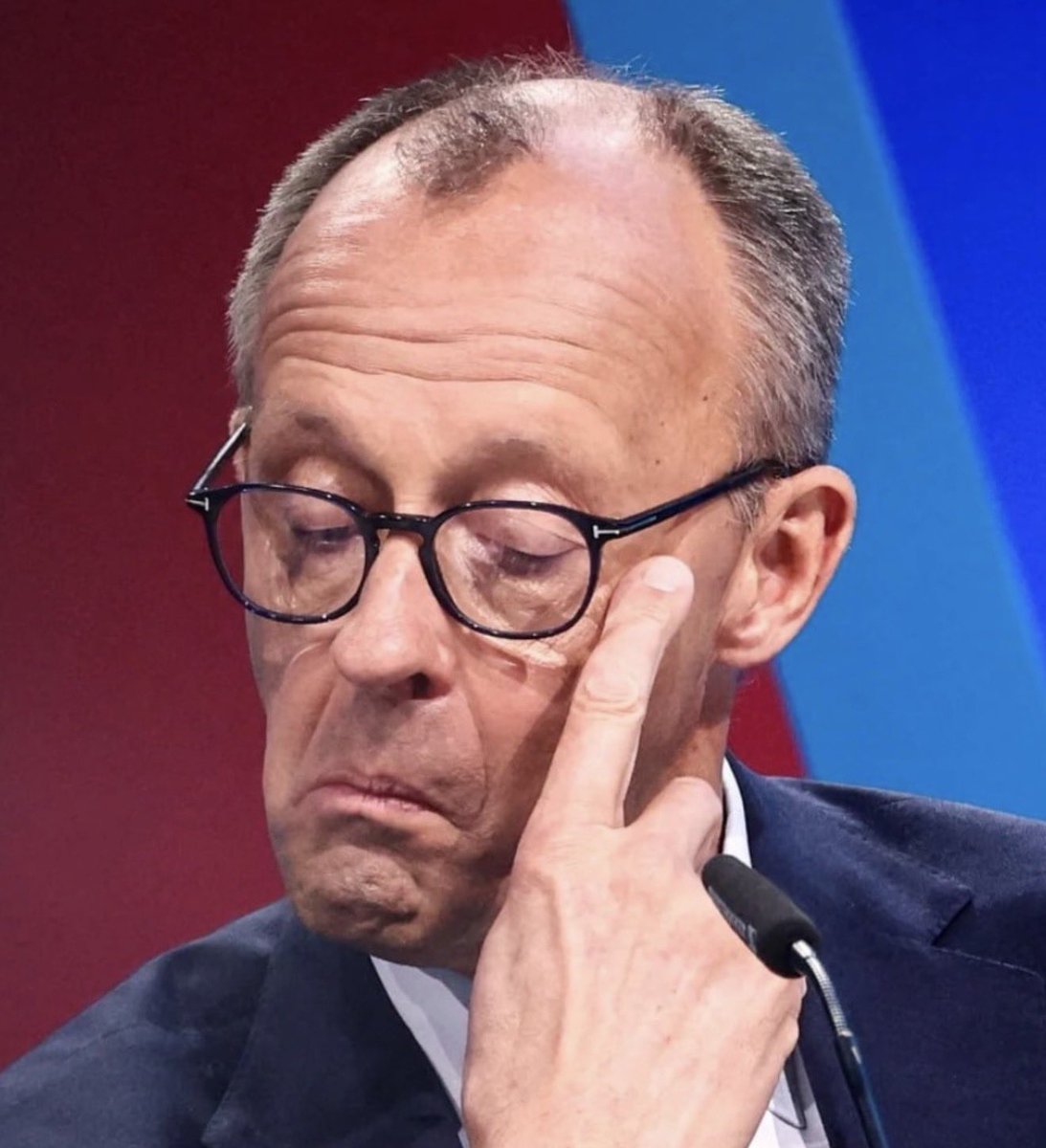 BILLIG TANKEN - nicht mit diesem Staat❗️

Plötzlich klappt es mit den Grenzkontrollen - wenn man nach Polen oder Tschechien zum Tanken fährt.

Wenn es ums Abkassieren der Bürger geht, dann kann dieser Staat Härte zeigen.

Ich habe die Schn**ze so voll!

welt.de/vermischtes/ar…