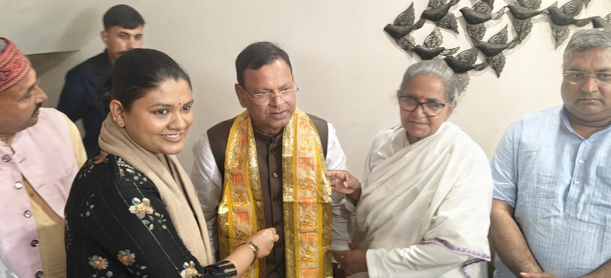 Gulab Devi (गुलाब देवी) tweet media