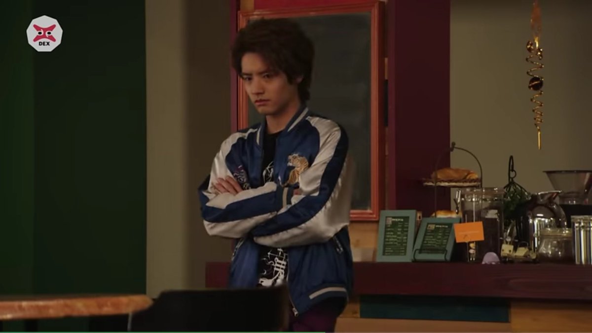 エボルト tweet media