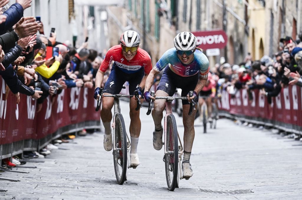KASIAS FOR THE WIN TODAY

#TGCClassic
#StradeBianche