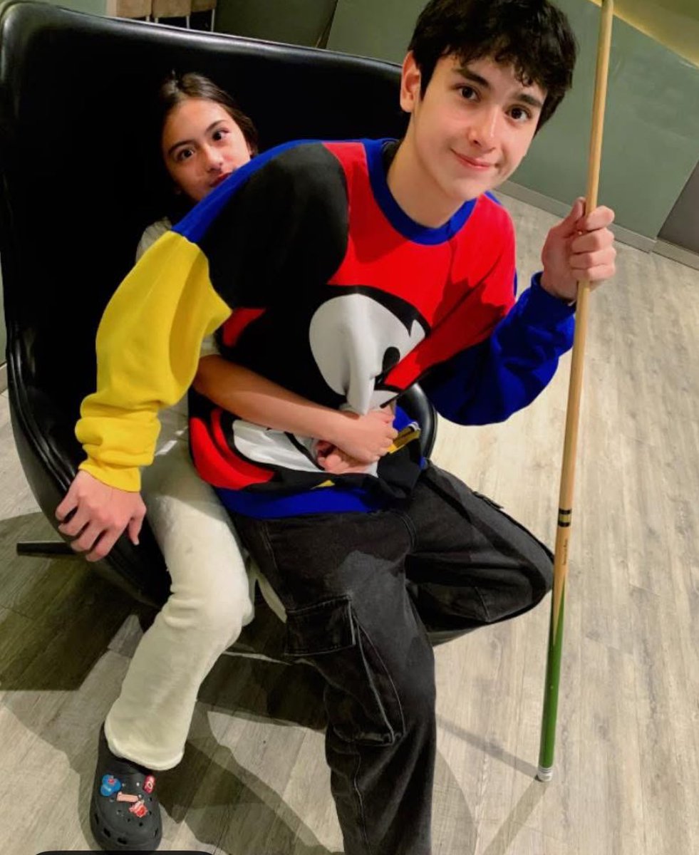 Family time!❤️ Hello, Moy and Mai!❤️

Credits to Mommy Jem’s FB Account