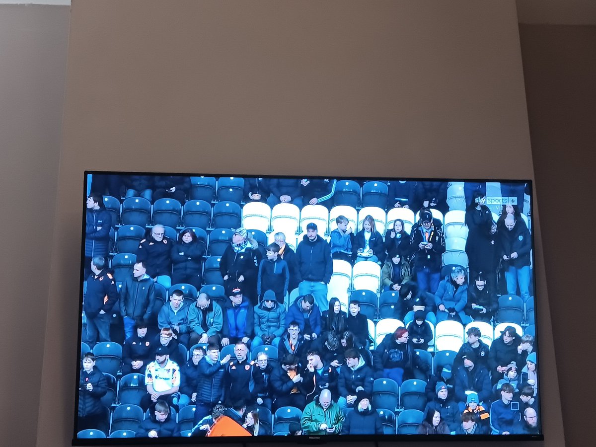 Matt🏴 tweet media