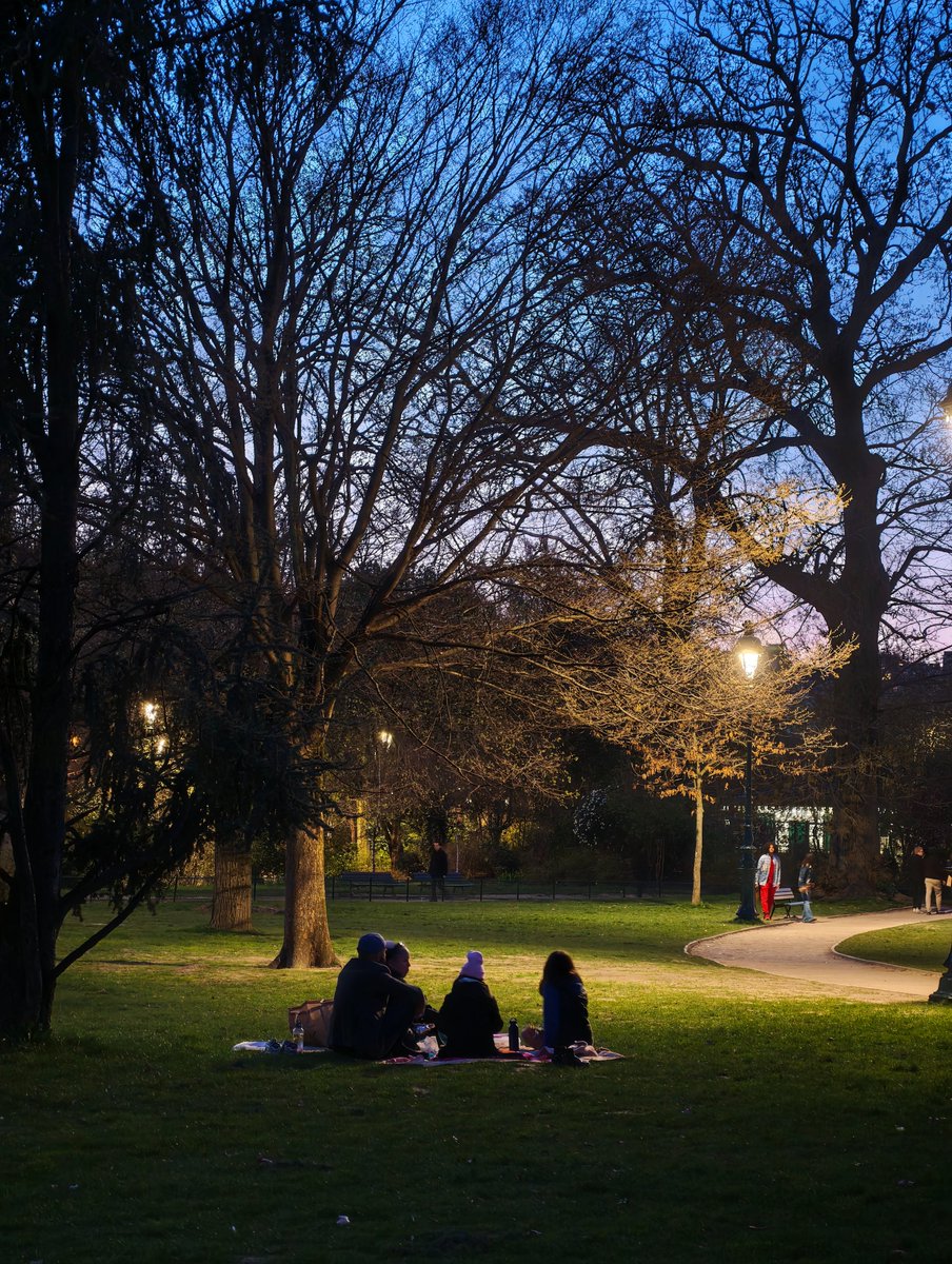 sandeep9sarma's tweet image. #RuletheNight with the #Xiaomi17Ultra

#ShotonXiaomi #XiaomixLeica