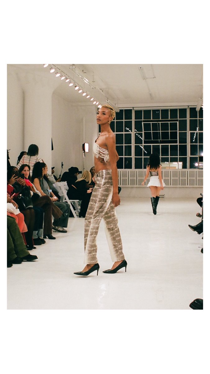 KONVETTI tweet media