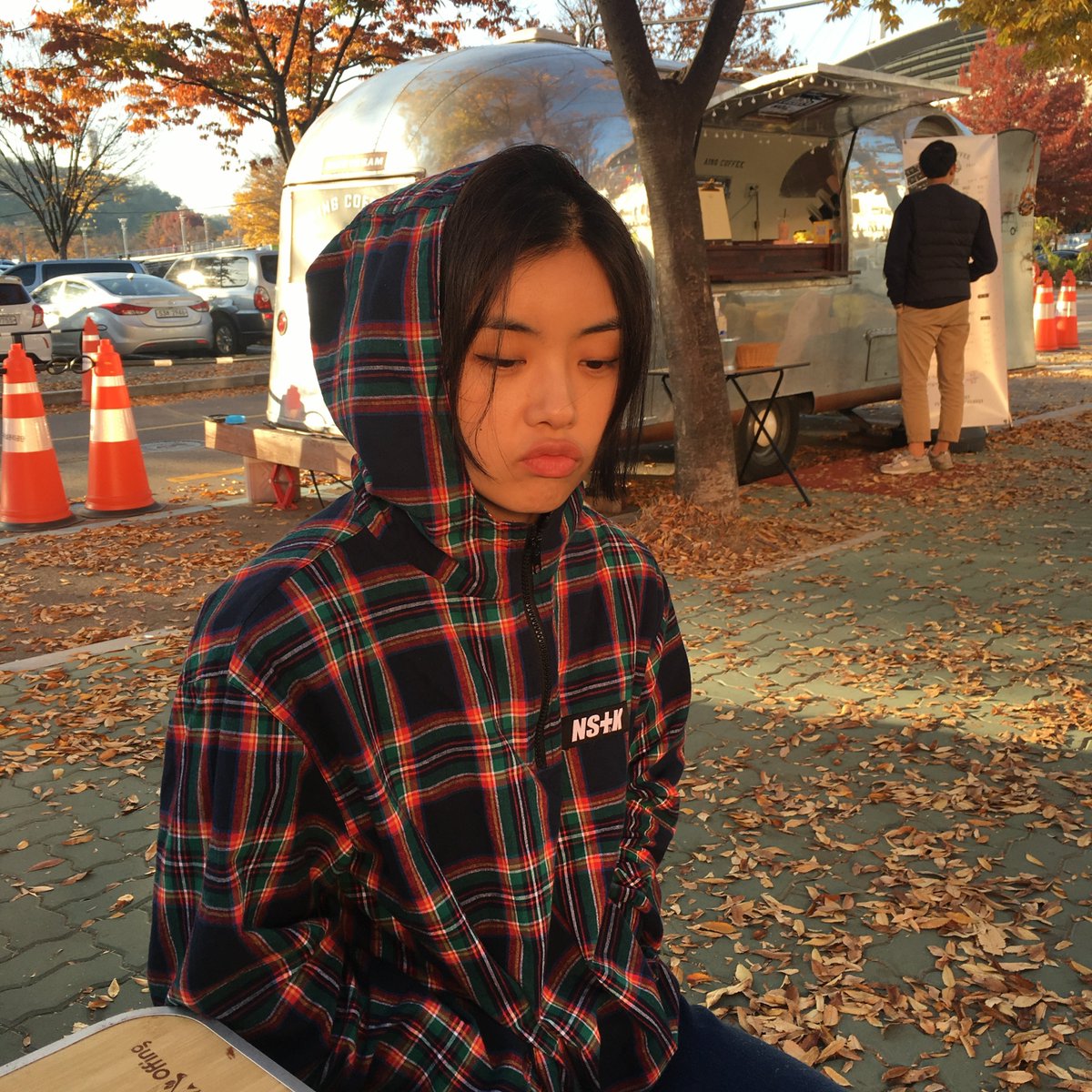 두둠키 tweet media