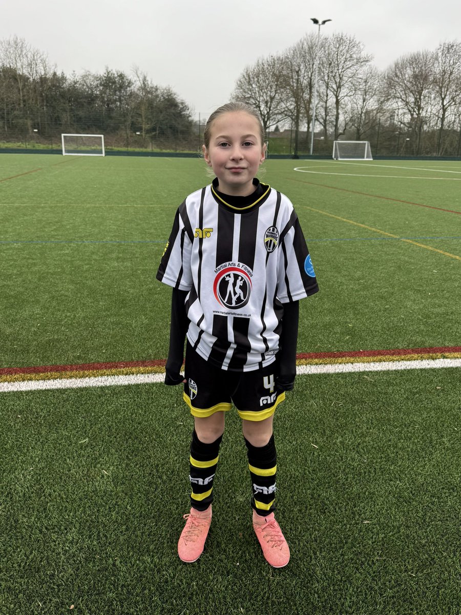 Villaontour's tweet image. Off to a winning start with her new team! Well done Harps ❤️🥰 #daughter #bournvillewarriors