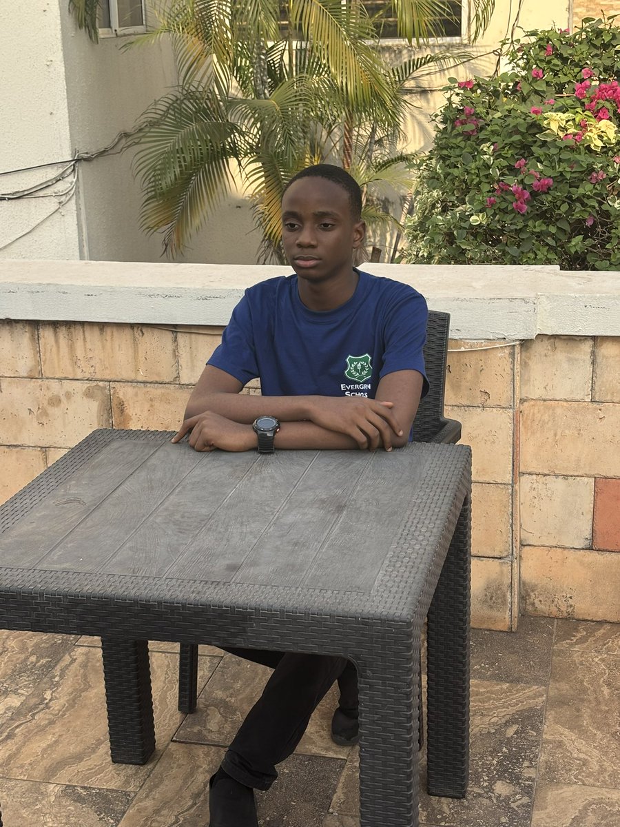 Onwubiko Chimdiebube from Evergreen Schools Enugu State won the Junior Category for South East Maths Olympiad Grand Finale.

He won N3 million and also won his teacher N1 million.

This is getting really exciting!