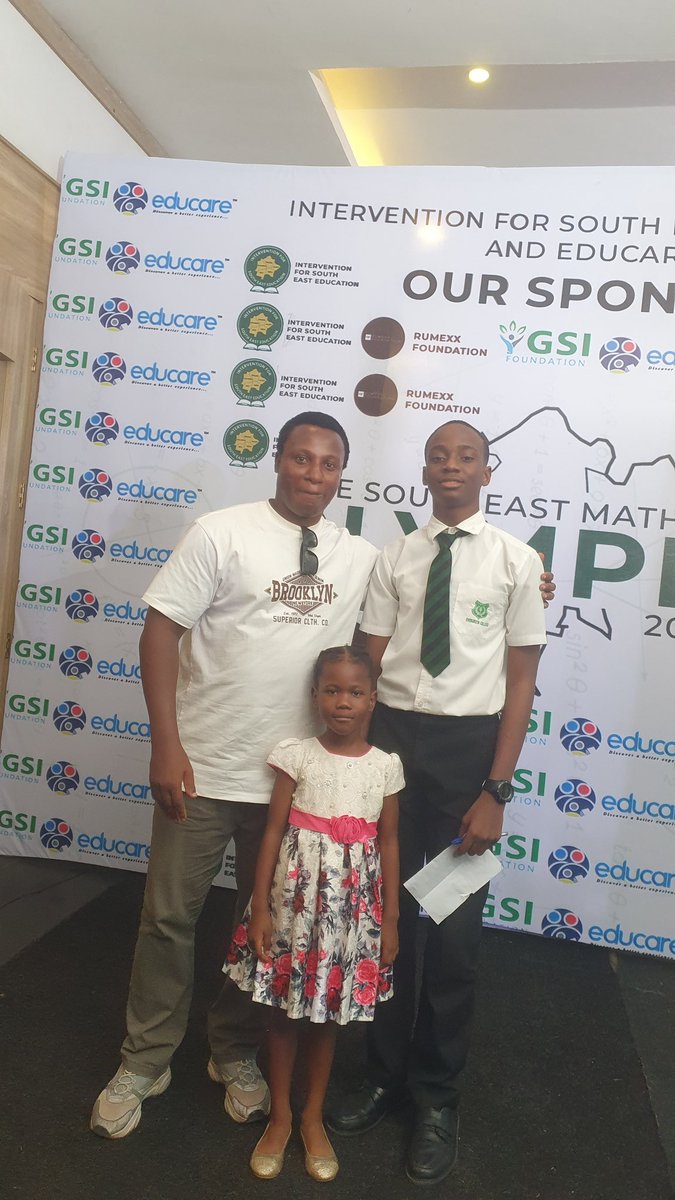 Ladies and Gentlemen meet the Winner of the SouthEast Maths Olympiad, Junior sec school category, Onwubiko Chimdiebube.

He won N3 million and also won his teacher N1 million.

I even posted this guy yesterday 😂