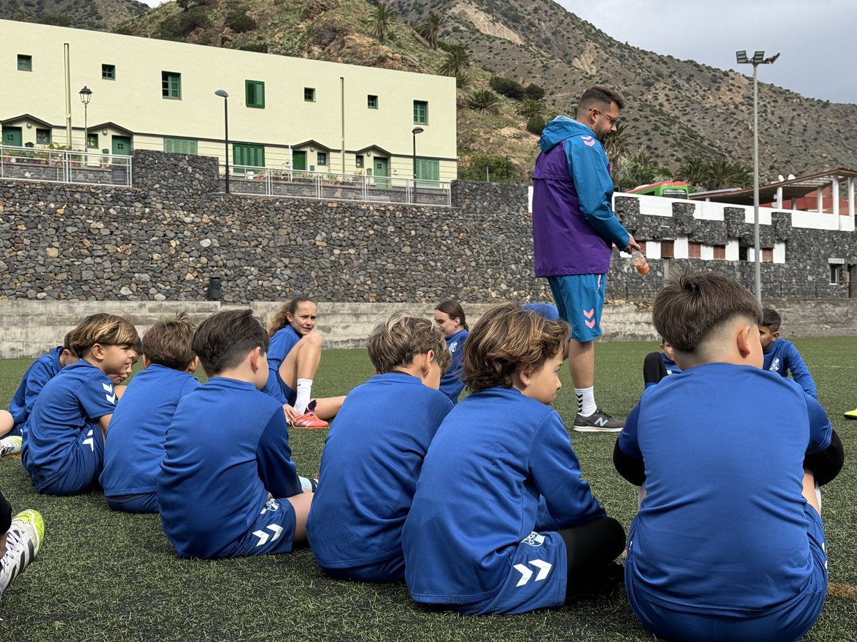 Costa Adeje Tenerife tweet media