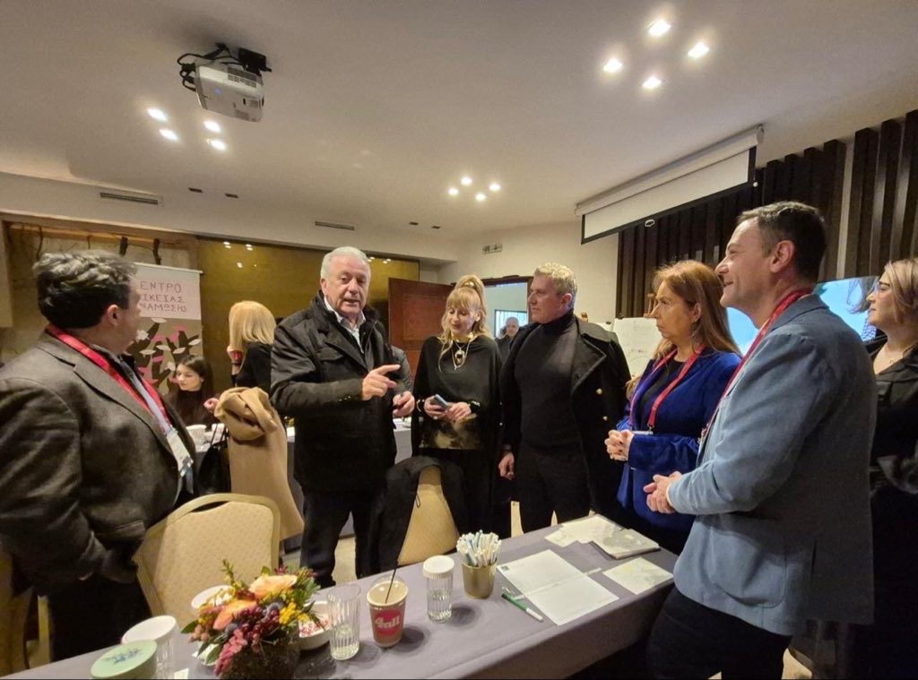 Dimitris Avramopoulos tweet media