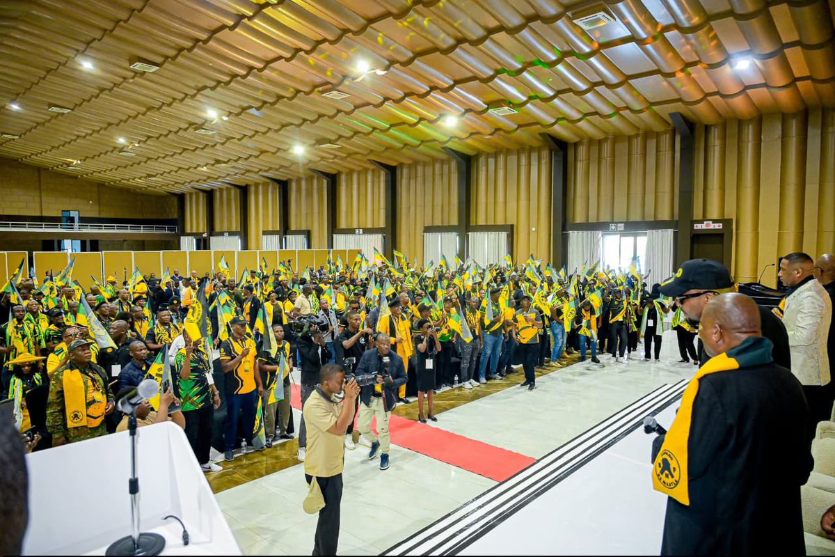 Botswana Polls and Updates 🇧🇼❤️ tweet media