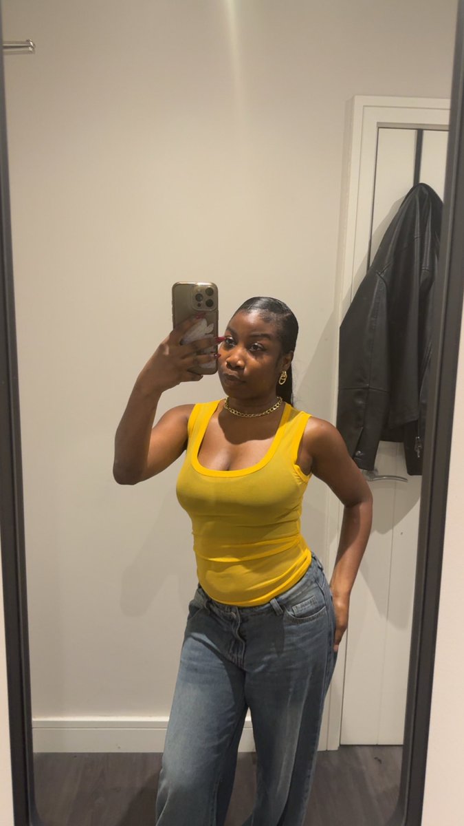 IT GIRL tweet media