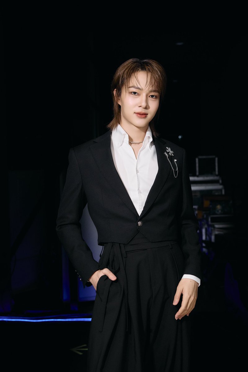 “นุนิว” <a href="/CwrNew/">NuNew</a> พร้อมแล้วสำหรับงาน 2026 10CM Asia Tour <To 10CM : Chapter 1> In Bangkok ✨

#10cmAsiaTour2026xNuNew