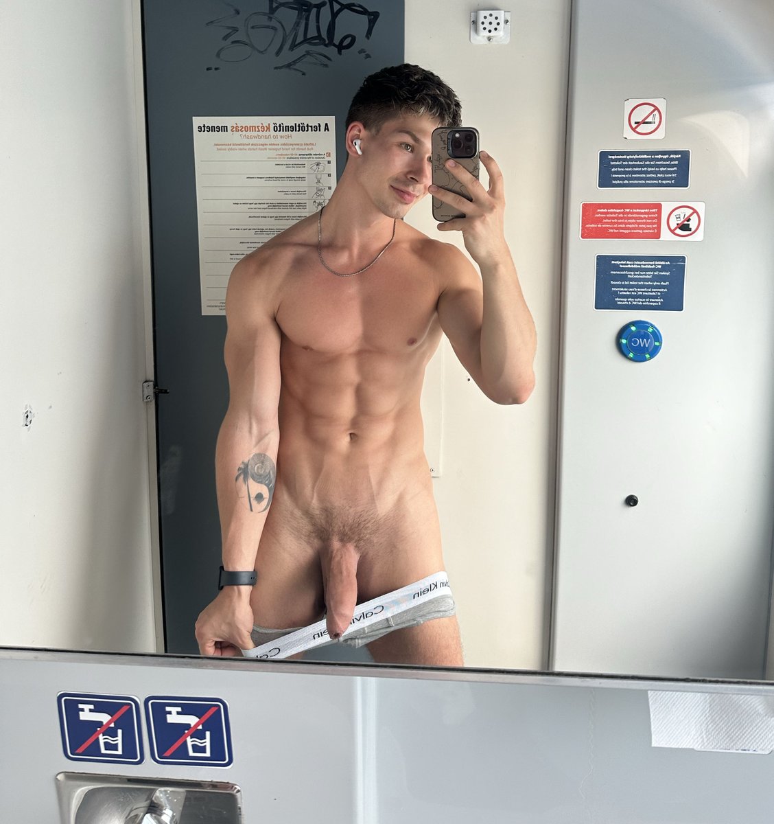 Michael Ross ⚡️ tweet media