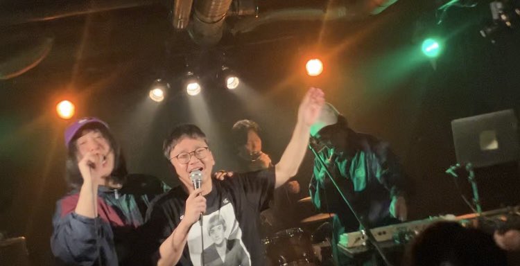 STUDY HARD! 
(the)beds
peach peach peach

最高に楽しい夜でした✨