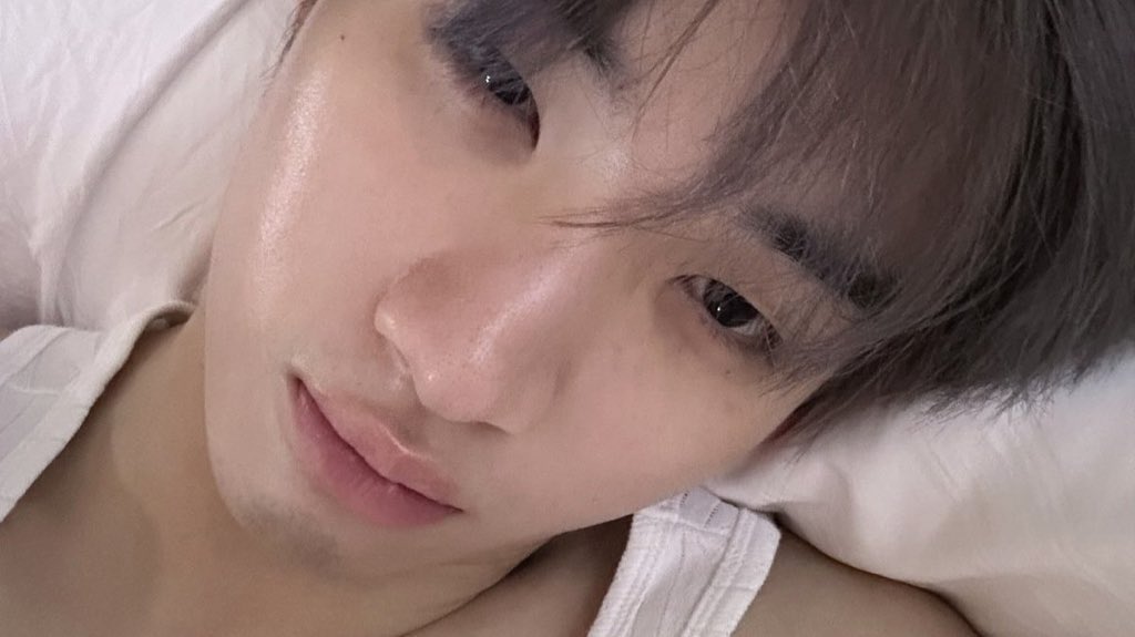 มีคนล้องไห้เพราะรูปถ่ายมุมอ้อนแบบนี้ยัง ถ้ายังเดี๋ยวเสียสละเอง 💘🥹 ʚ̴̶̷̆ ᵕ ʚ̴̶̷̆