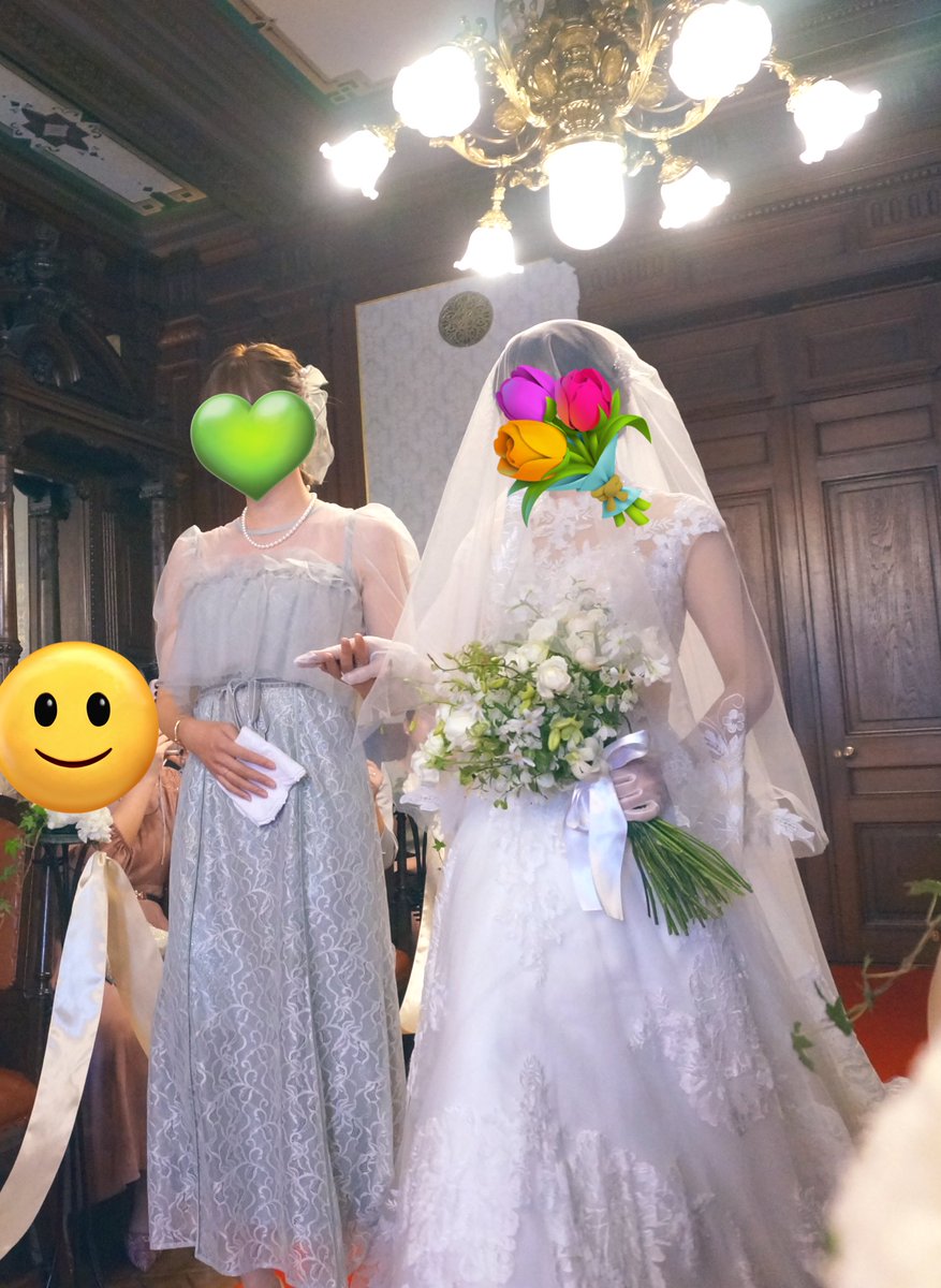 ma020313s's tweet photo. みなさま初日お疲れ様でした🥂私は今日友人の結婚式で一緒にバージンロードを歩かせてもらってきました🥲お願いされた時本当に嬉しくて今日は緊張して素敵な思い出が増えた1日でした💐急いで名古屋に向かうことも考えた時があったけどやっぱりやめて最後までゆっくり楽しめたので諦めて正解だった🙆‍♀️ https://t.co/5oPb6S1NtC