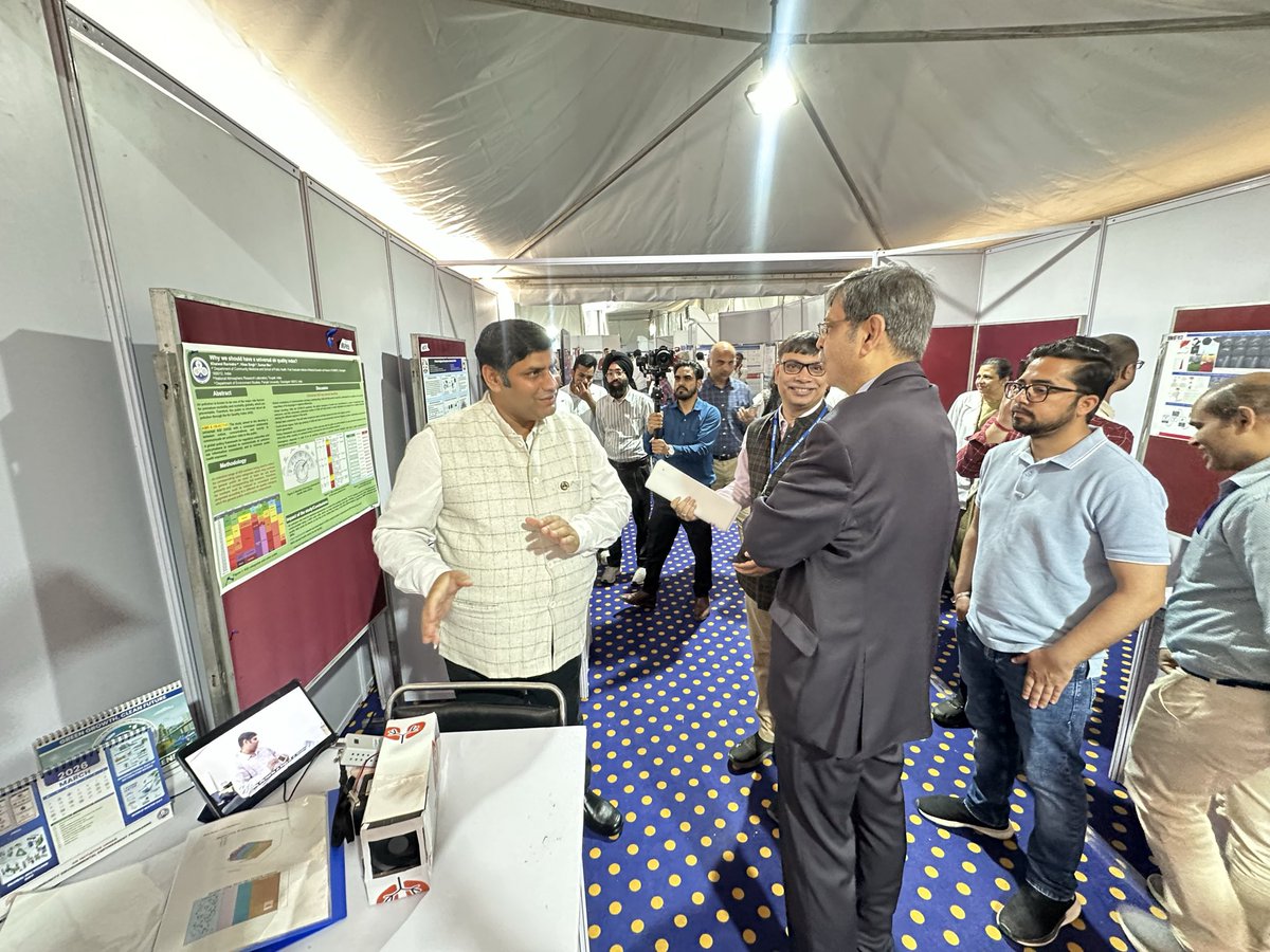 KhaiwalPGI's tweet image. Honoured to receive the Best Research Award at the 12th Annual Research Day of #PGI, Chandigarh, for our paper on #UniversalAQI in Environment International. 

Also showcased KleanLungs, a crop-residue based innovation for cleaner indoor air.

Thanks all🙏
#CleanAir #AirPollution