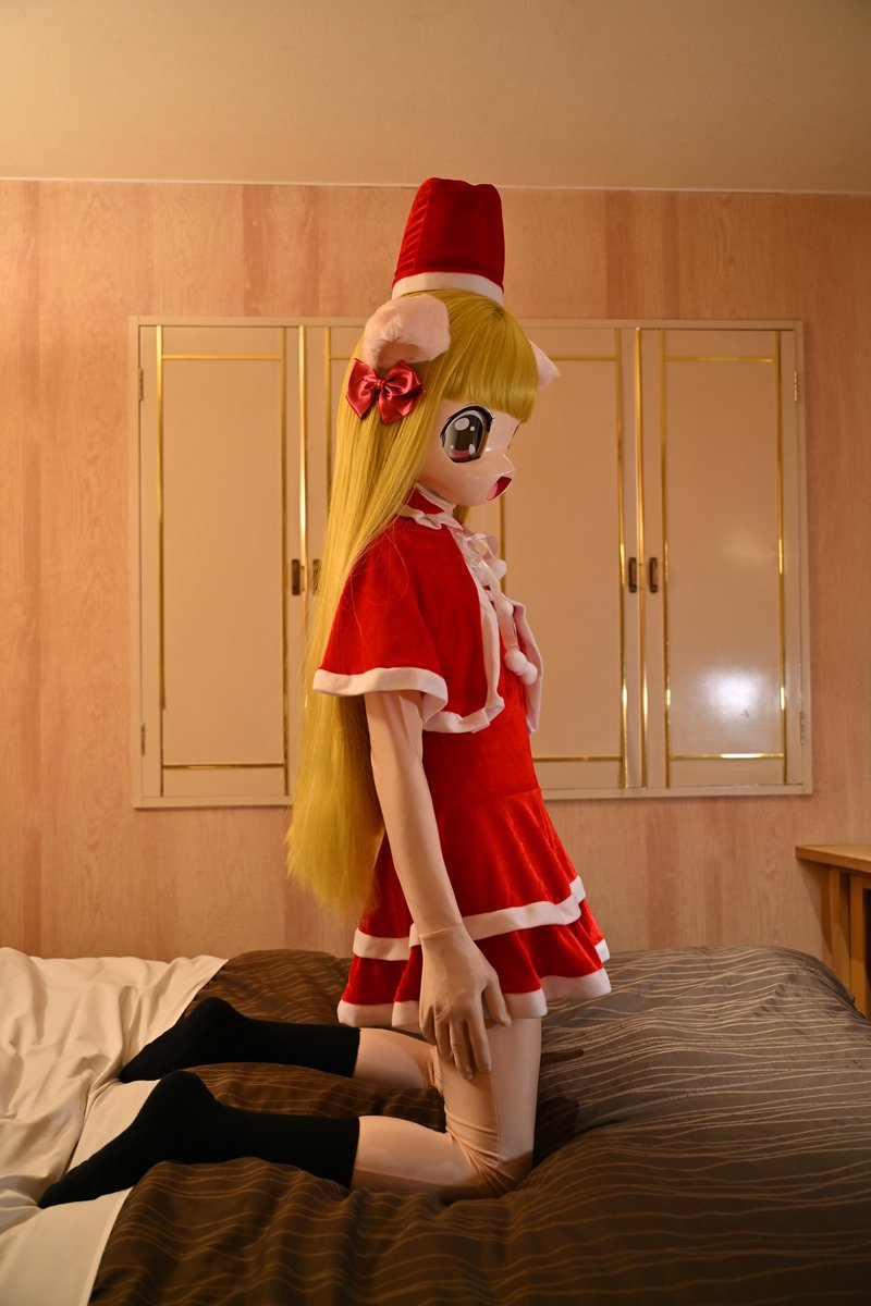 🎅小星ちゃんの写真追加
着ていると左右の猫耳の角度がずれてきたりとかするのが気になる今日この頃。。。
📷teさん