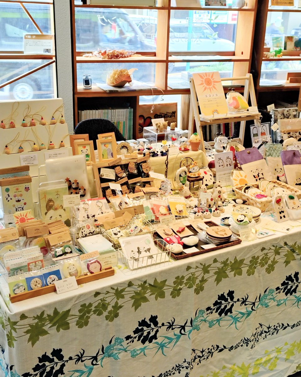 niconoco2525's tweet photo. 『KADOMA ART FES 5』開催中！
明日の２日目も楽しいイベント開催されますので
ぜひぜひ、おこしくださいませ！

※私は Hppy Beans Cafe　(中村工務店1F)さん
で物販での参加です

ぜひぜひ遊びに来てください！

日時：2026年3月7日(土)・8日(日) 10時～16時 https://t.co/Gbcw9ZcO00