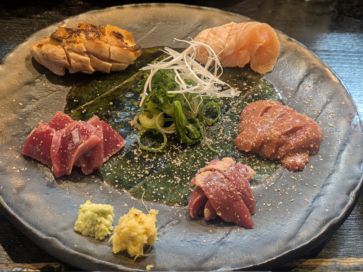 コロナ前に行った近所のお店に久しぶりに行ってきた！盛り合わせの写真しかないけど一品も全部美味しかった！