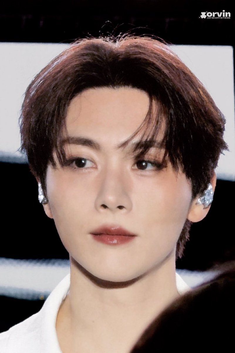 아⁹ 뿌 ☽̶☾ tweet media
