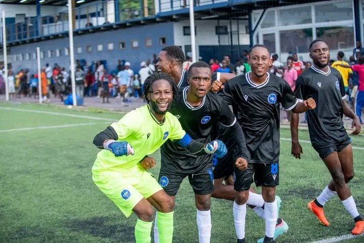Les Anges ne gagnent plus, mais restent leaders !

L'équipe du TP LES ANGES ont fait deux matches sans victoire. Après le renversement de l'AS Teke Humbu le 24 février, les anges adorables n'ont plus enregistré une victoire. Face au RC Impact (1-1) et ensuite l'AS PJSK (0-0).