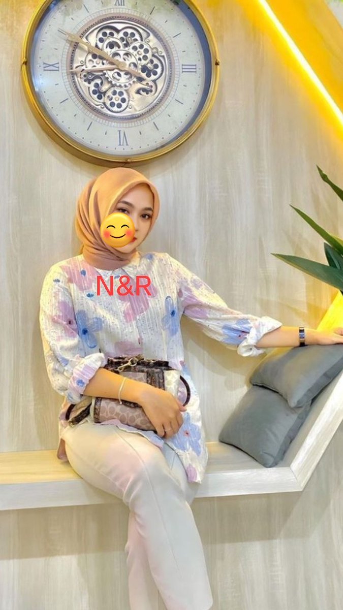 N&R tweet media