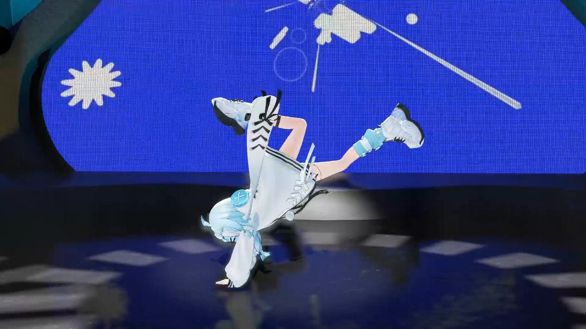 #hololiveEXPOfes2026_DAY2

初ステージずっと憧れていた場所でずっと見てる側だったすうが、歓声を浴びる側になった日です😭

みんなの声きこえてたよ
八割振り作ったり色々頑張ったステージだったので皆に届いてると嬉しいな

一緒に楽しんでくれてありがとう✨️！