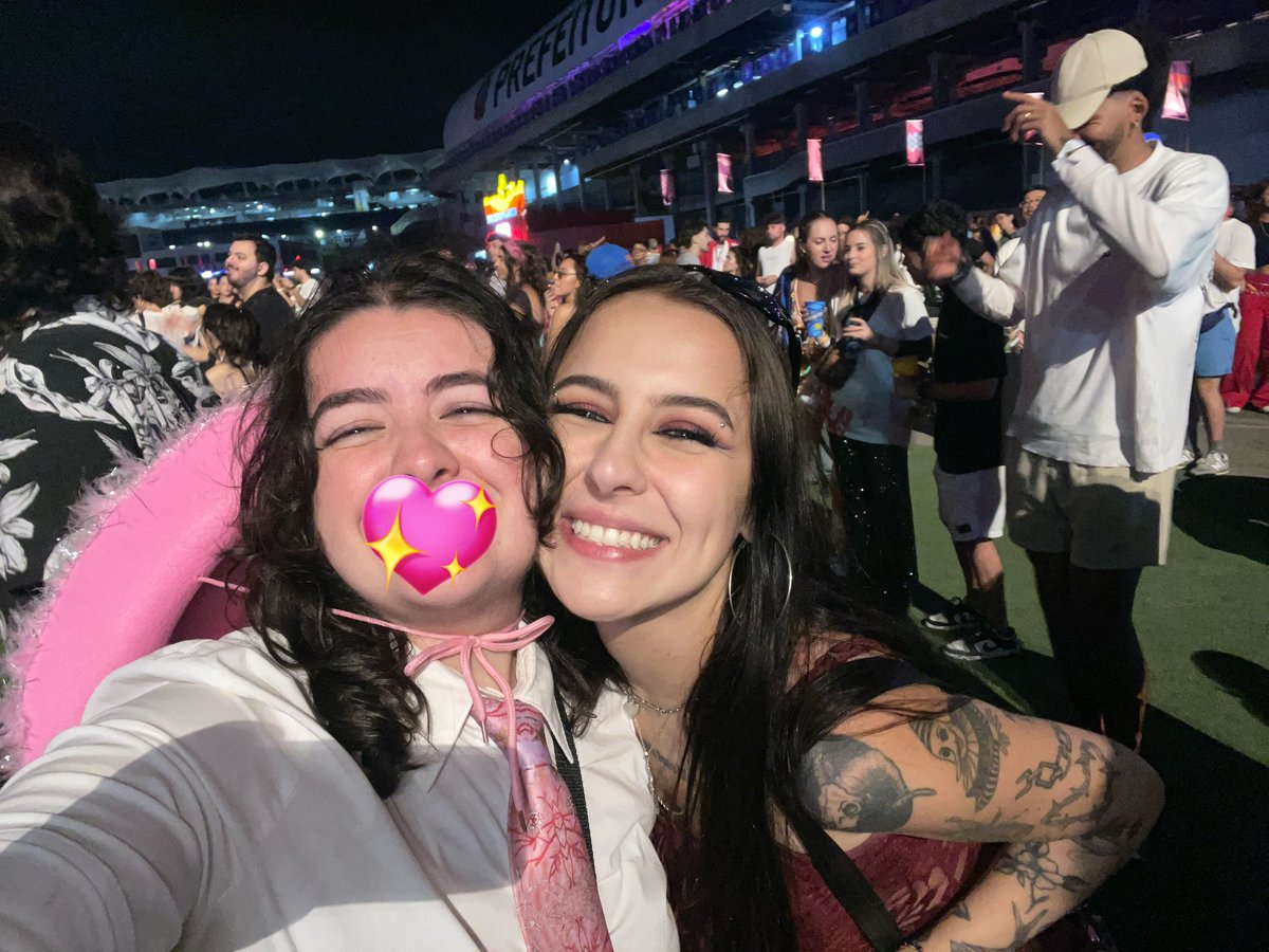 Gabi ⁹ ⚢ 土 tweet media