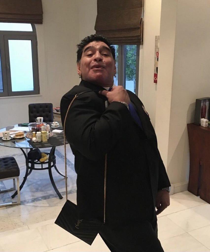 lŭdm⊬ tweet media